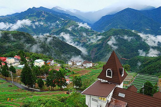 Book a CingJing Farm Day Tour​ | CingJing Farm Tour | Holigoes Travel