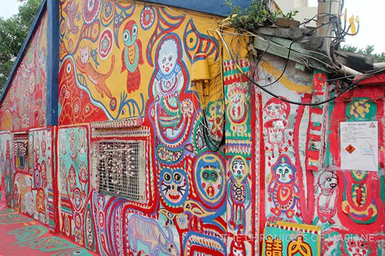 Taichung Rainbow Village | Taichung City Day Tour